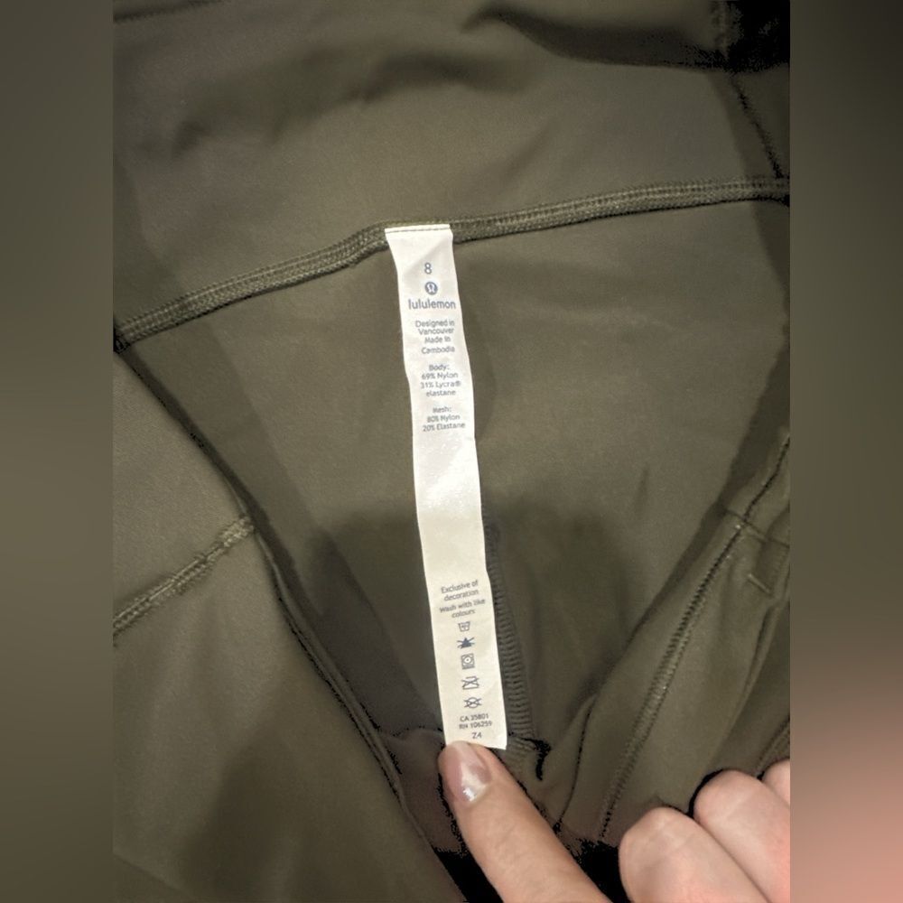 Lululemon Speed Up Crop (21") - Picture 3 of 7
